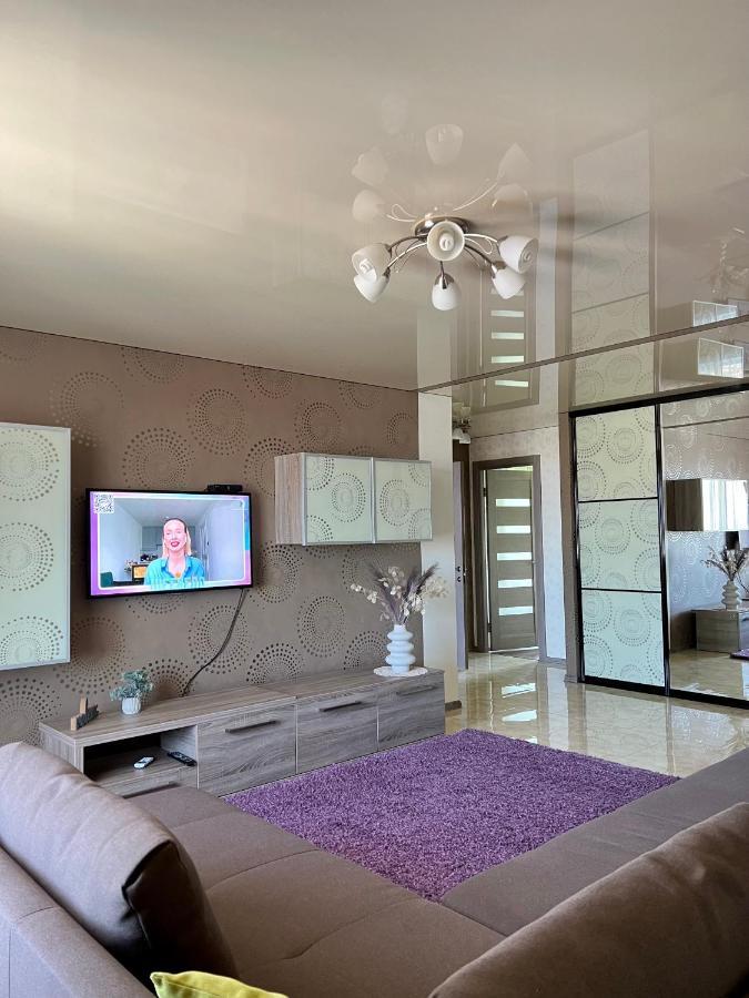 Relax. Просторі Та Затишні Апартаменти Ternopil Luaran gambar